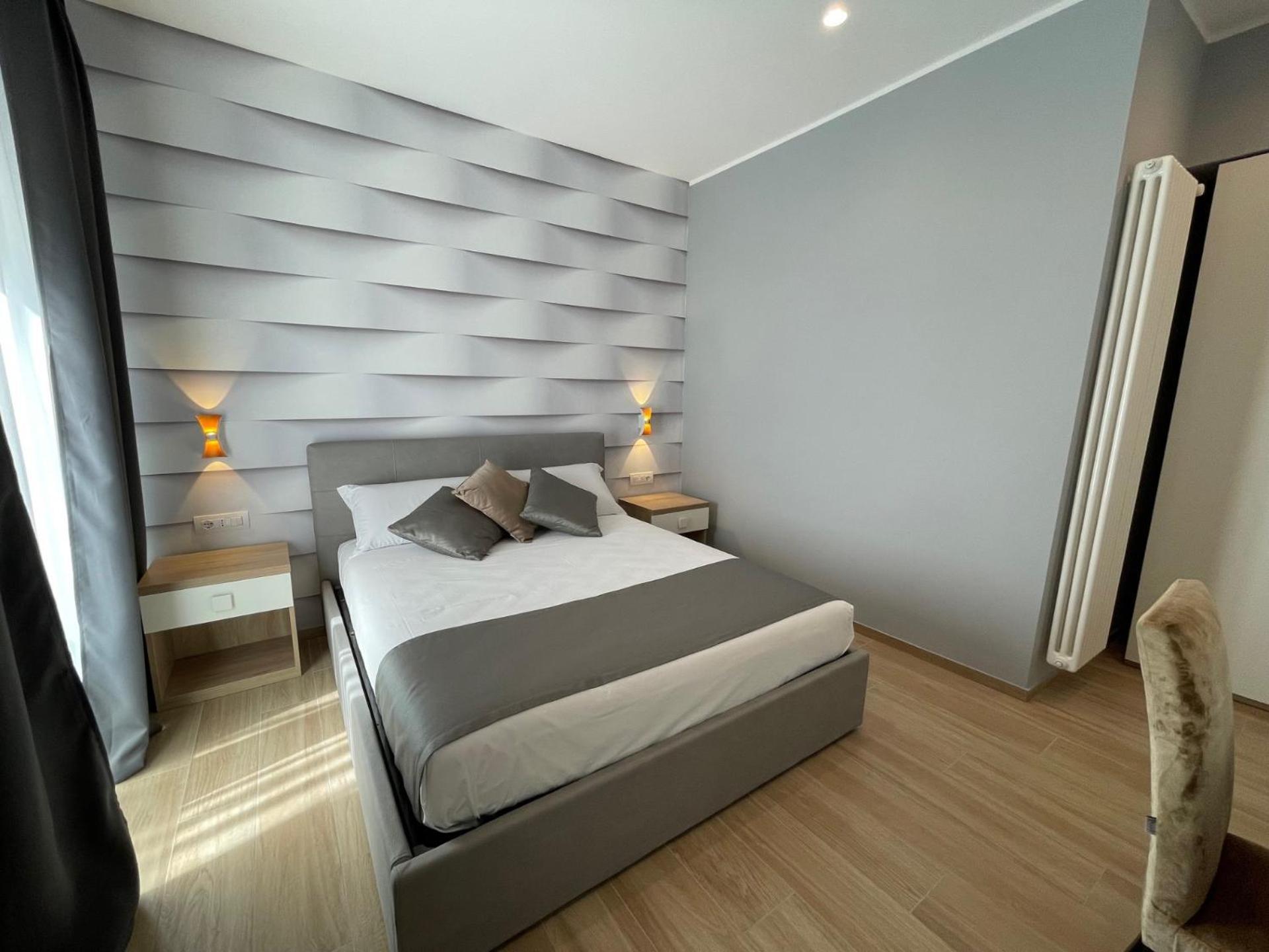 Martini Suite 2 Бари Экстерьер фото